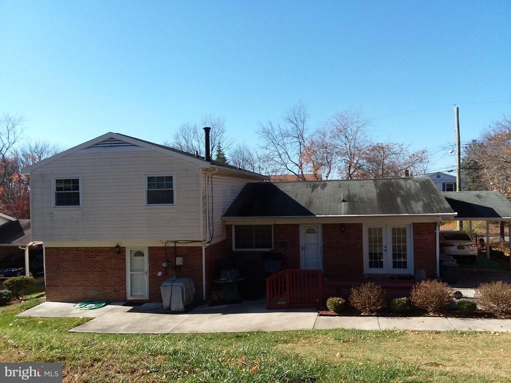 6202 Summerhill Road Temple Hills, MD 20748 - Photo 2 of 14 Exterior (Rear)