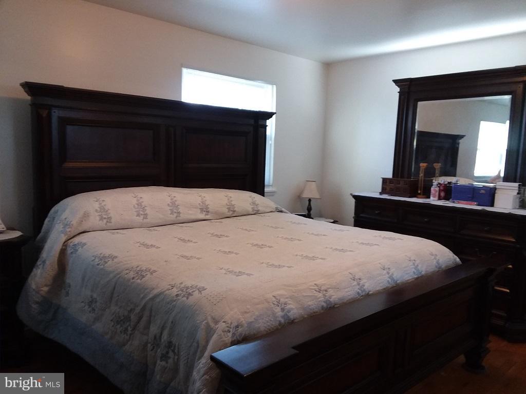 6202 Summerhill Road Temple Hills, MD 20748 - Photo 11 of 14 Bedroom (Master)
