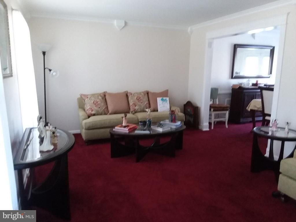 6202 Summerhill Road Temple Hills, MD 20748 - Photo 4 of 14 Living Room