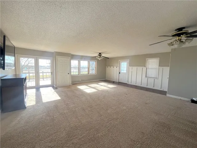 $255,000 | 209 East Sunset Drive, Hale, MO 64643