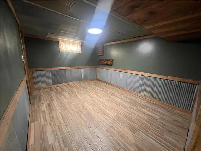 $255,000 | 209 East Sunset Drive, Hale, MO 64643