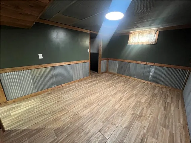 $255,000 | 209 East Sunset Drive, Hale, MO 64643