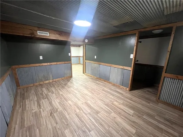 $255,000 | 209 East Sunset Drive, Hale, MO 64643