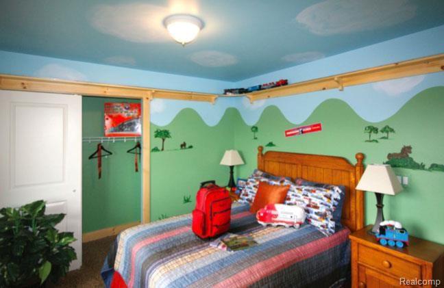 1653 Traceky Drive Rochester, MI 48306 - Photo 15 of 18 Train Room.jpg
