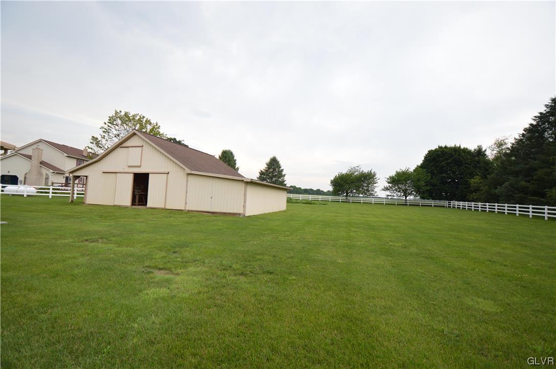 2354 Yost Road Bath, PA 18014 - Photo 39 of 45 Pasture