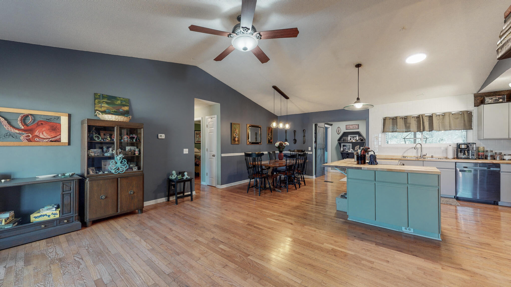 267 Bookout Road Ringgold, GA 30736 - Photo 8 of 32 Open Living space