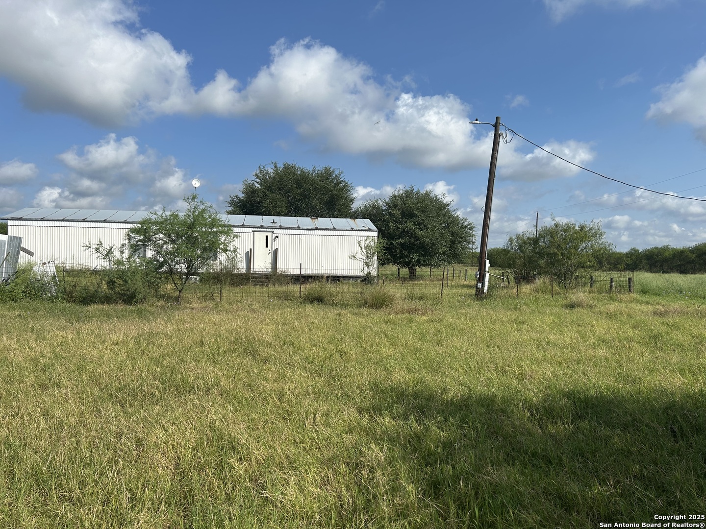 1242 Cologne Road Victoria, TX 77905 - Photo 17 of 29 a view of a garden