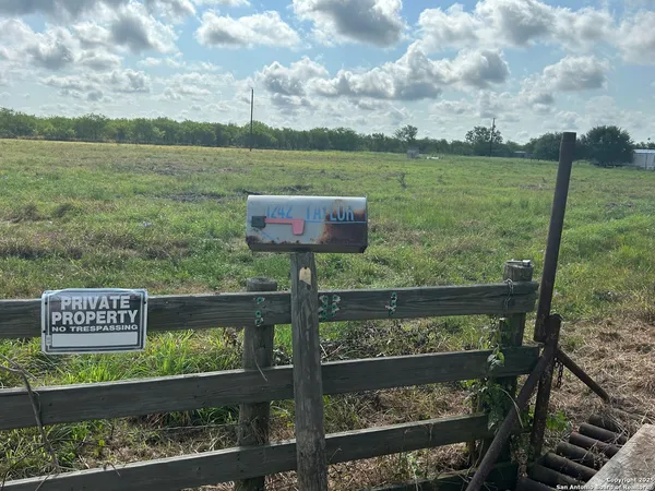 $215,000 | 1242 Cologne Road, Victoria, TX 77905