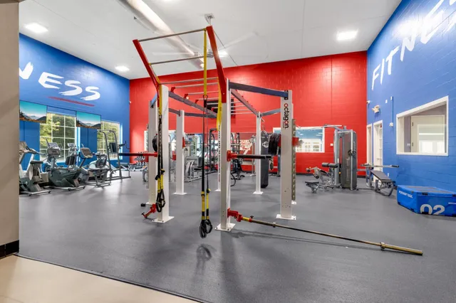 $200,000 | 10075 City Walk Drive, Unit 205, Woodbury, MN 55129