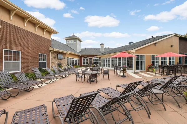 $200,000 | 10075 City Walk Drive, Unit 205, Woodbury, MN 55129