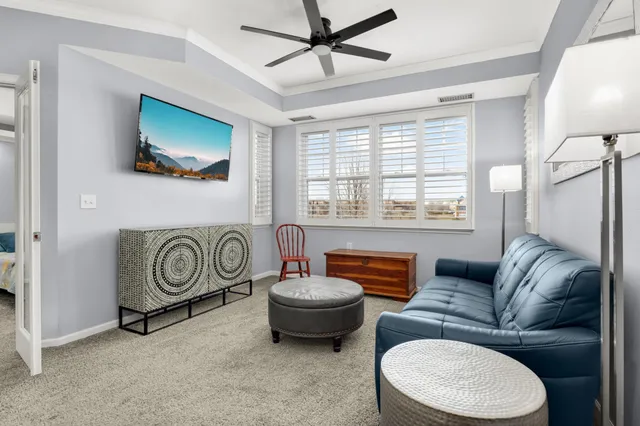 $200,000 | 10075 City Walk Drive, Unit 205, Woodbury, MN 55129