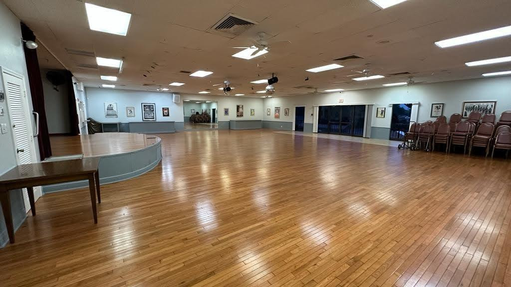 100 Berkley Road, Unit 109 Hollywood, FL 33024 - Photo 37 of 54 Ball Room, Events and Theater