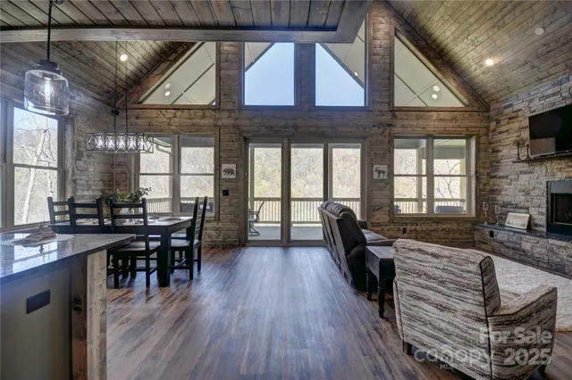 $799,000 | 601 Tater Patch Road, Maggie Valley, NC 28751