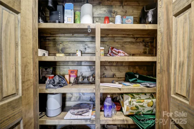 $799,000 | 601 Tater Patch Road, Maggie Valley, NC 28751