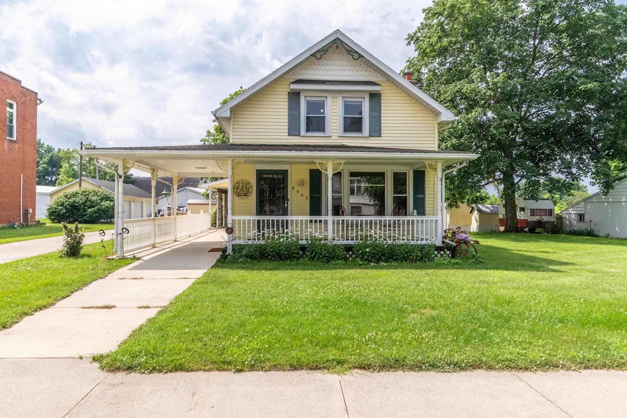 9545 West St Road Orland, IN 46776 - Photo 2 of 36 Gallery Image 2