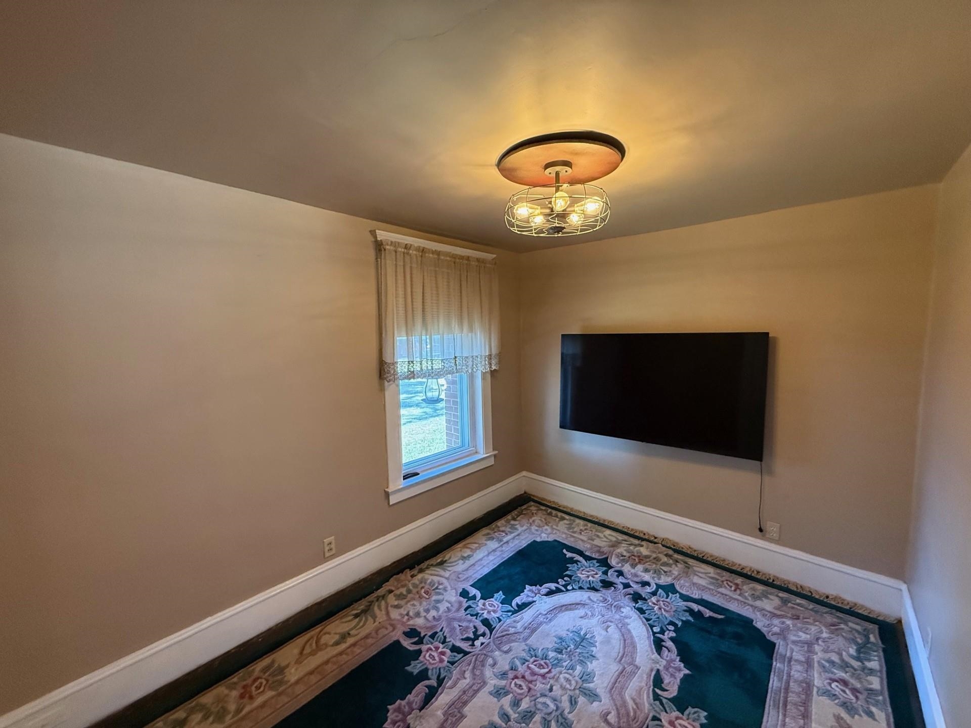 9545 West St Road Orland, IN 46776 - Photo 9 of 36 Gallery Image 9