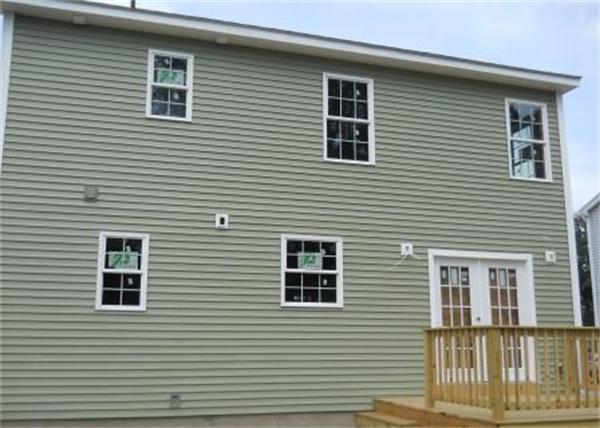 11 Jefferson Avenue Springfield, MA 01107 - Photo 6 of 6 Gallery Image 6