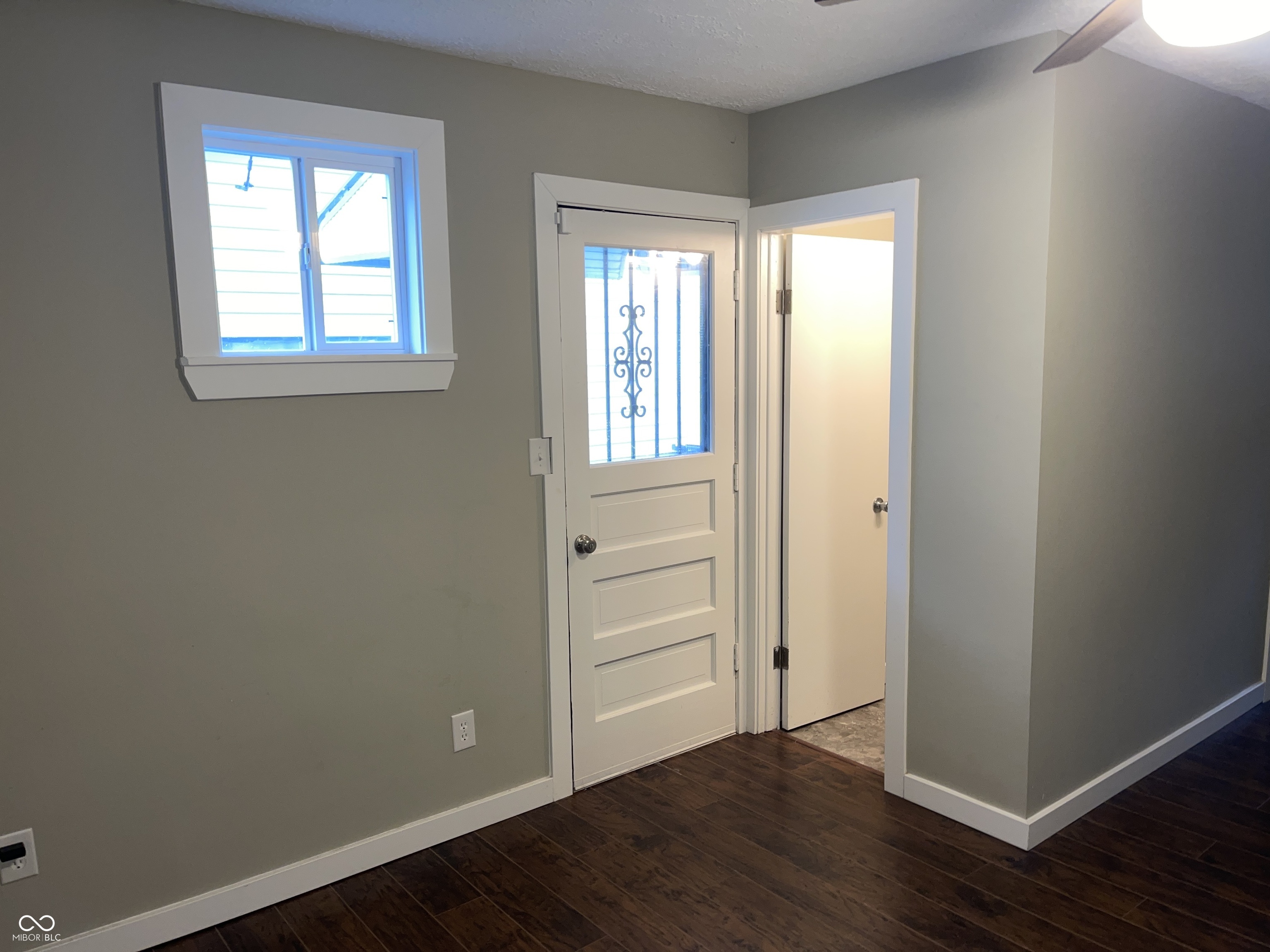 1995 Britton Drive Beech Grove, IN 46107 - Photo 18 of 34