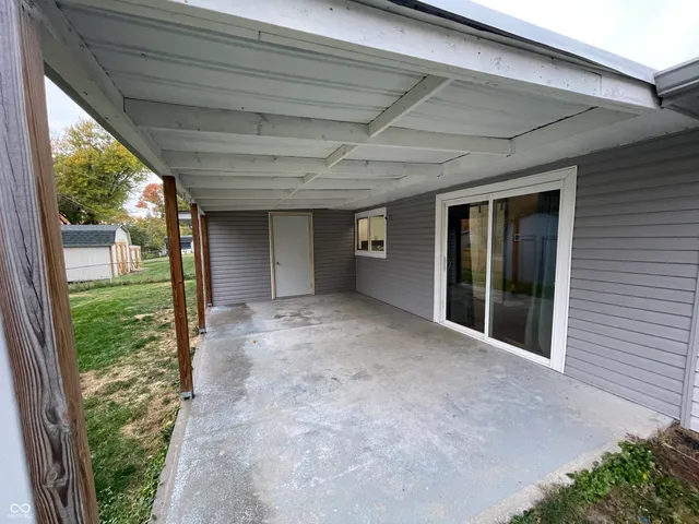 $210,000 | 1995 Britton Drive, Beech Grove, IN 46107