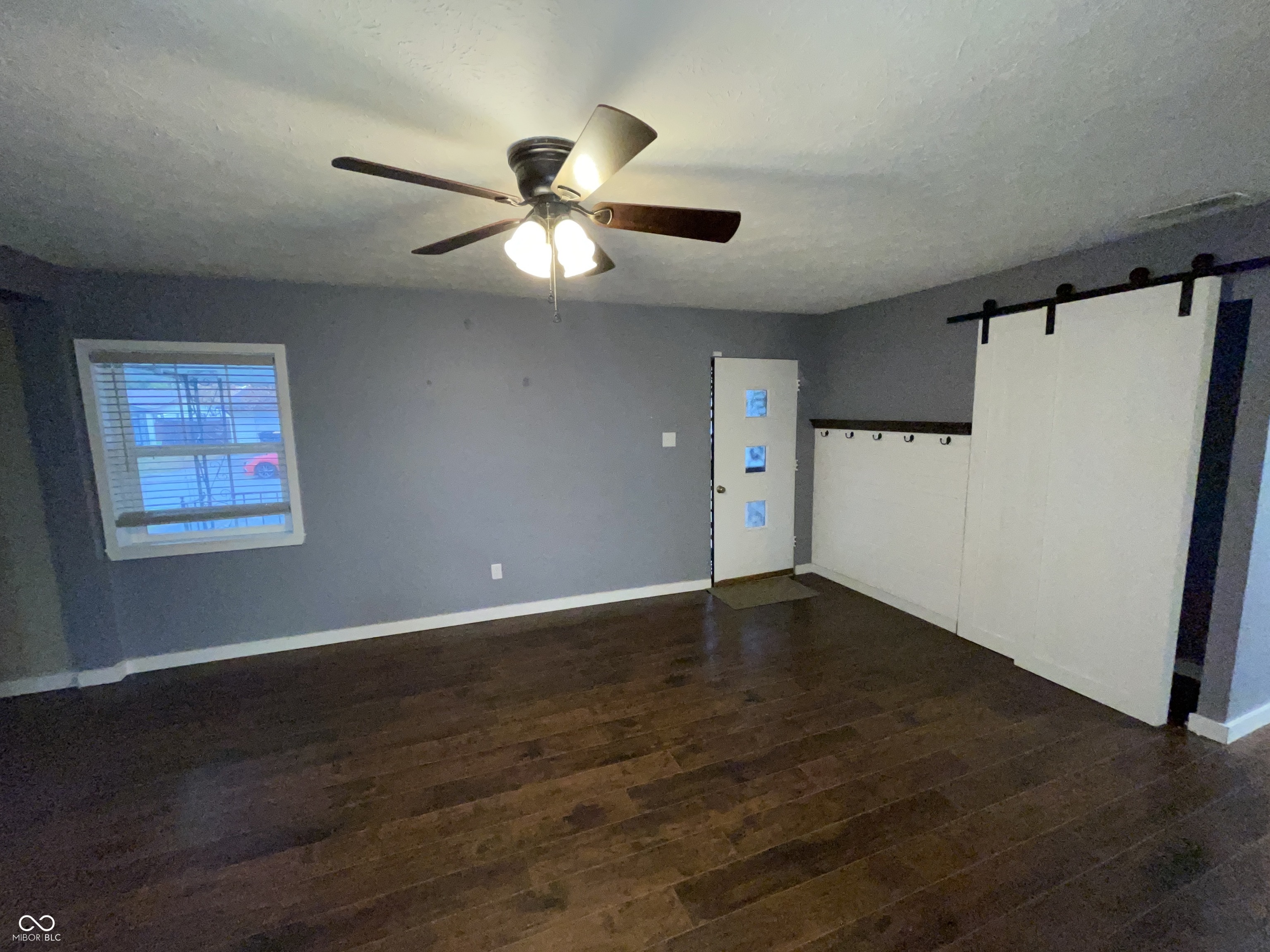 1995 Britton Drive Beech Grove, IN 46107 - Photo 3 of 34