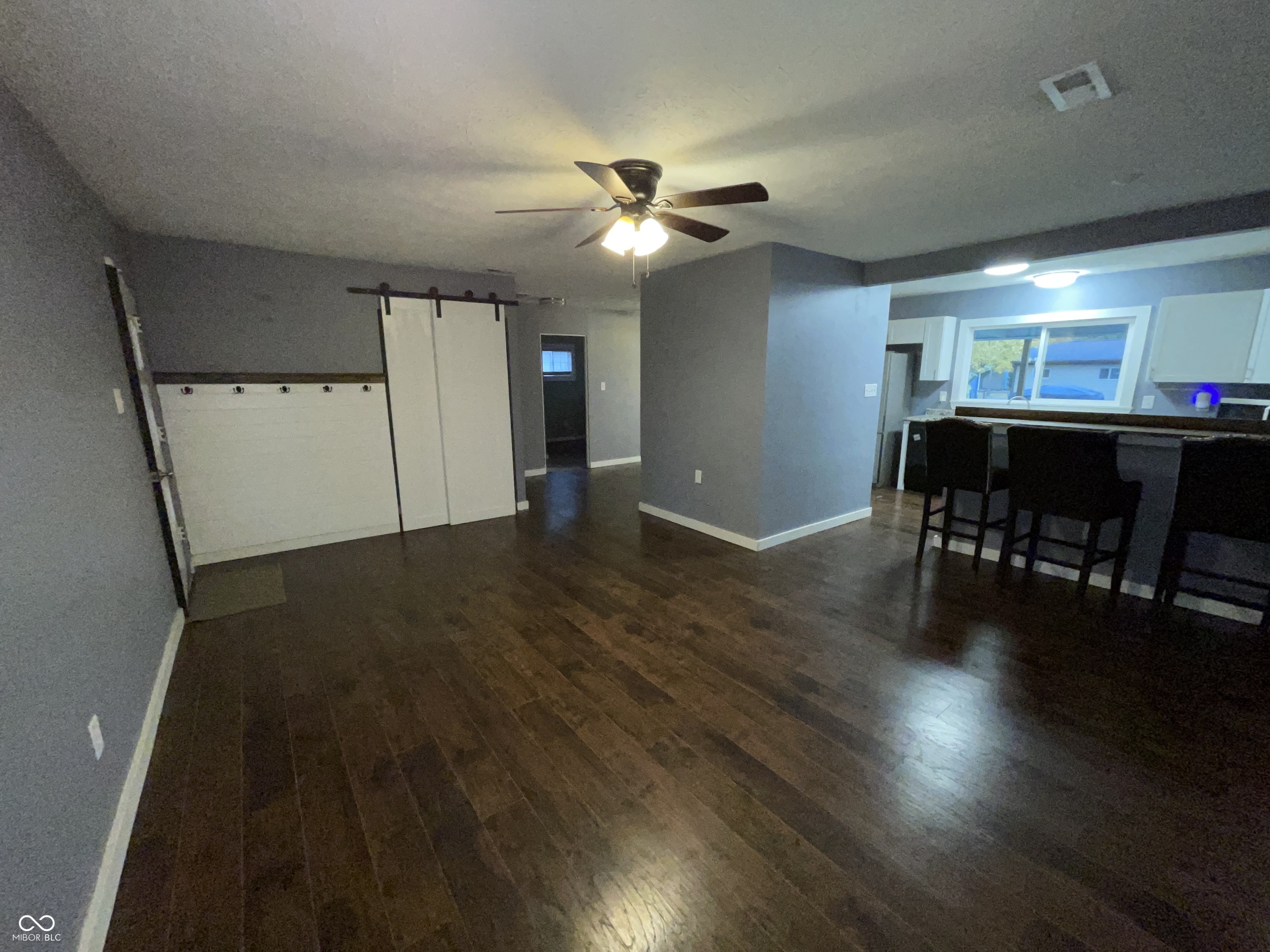 1995 Britton Drive Beech Grove, IN 46107 - Photo 4 of 34