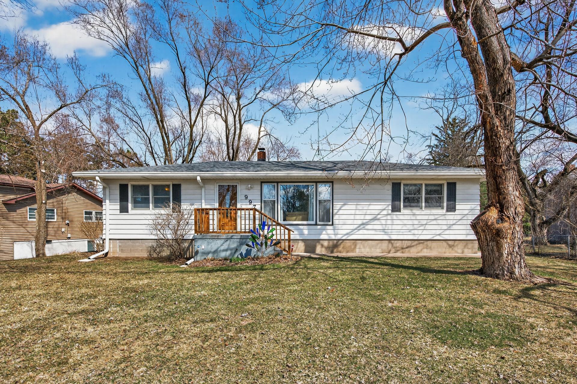 997 Rivercrest Road North Lakeland, MN 55043 - Photo 2 of 26