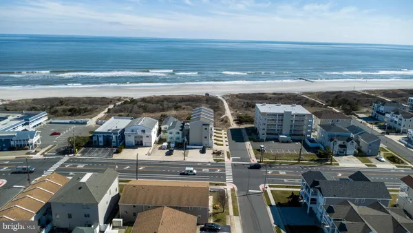 a view of building with an ocean view