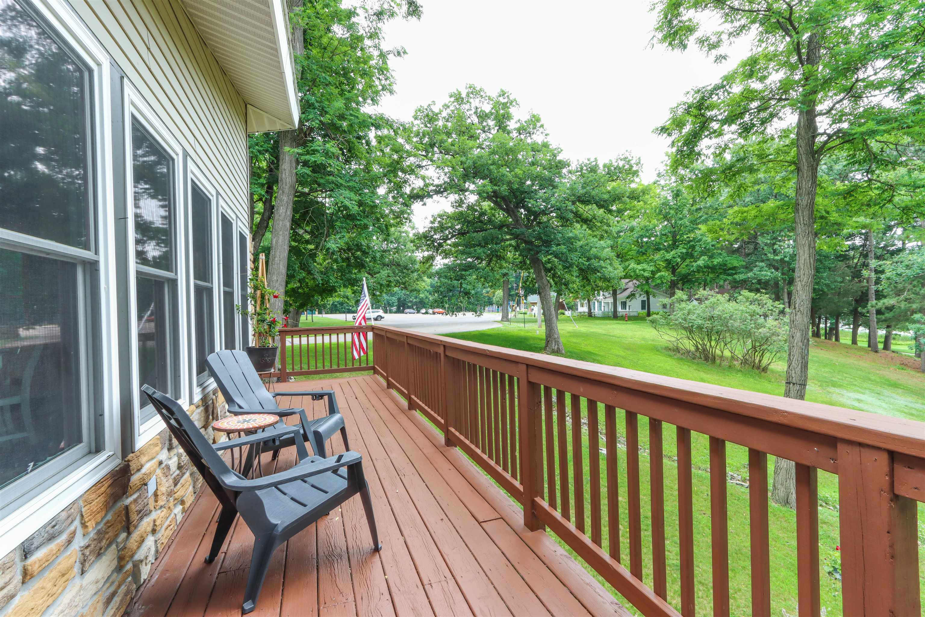 918 South Main Street Waupaca, WI 54981 - Photo 39 of 51