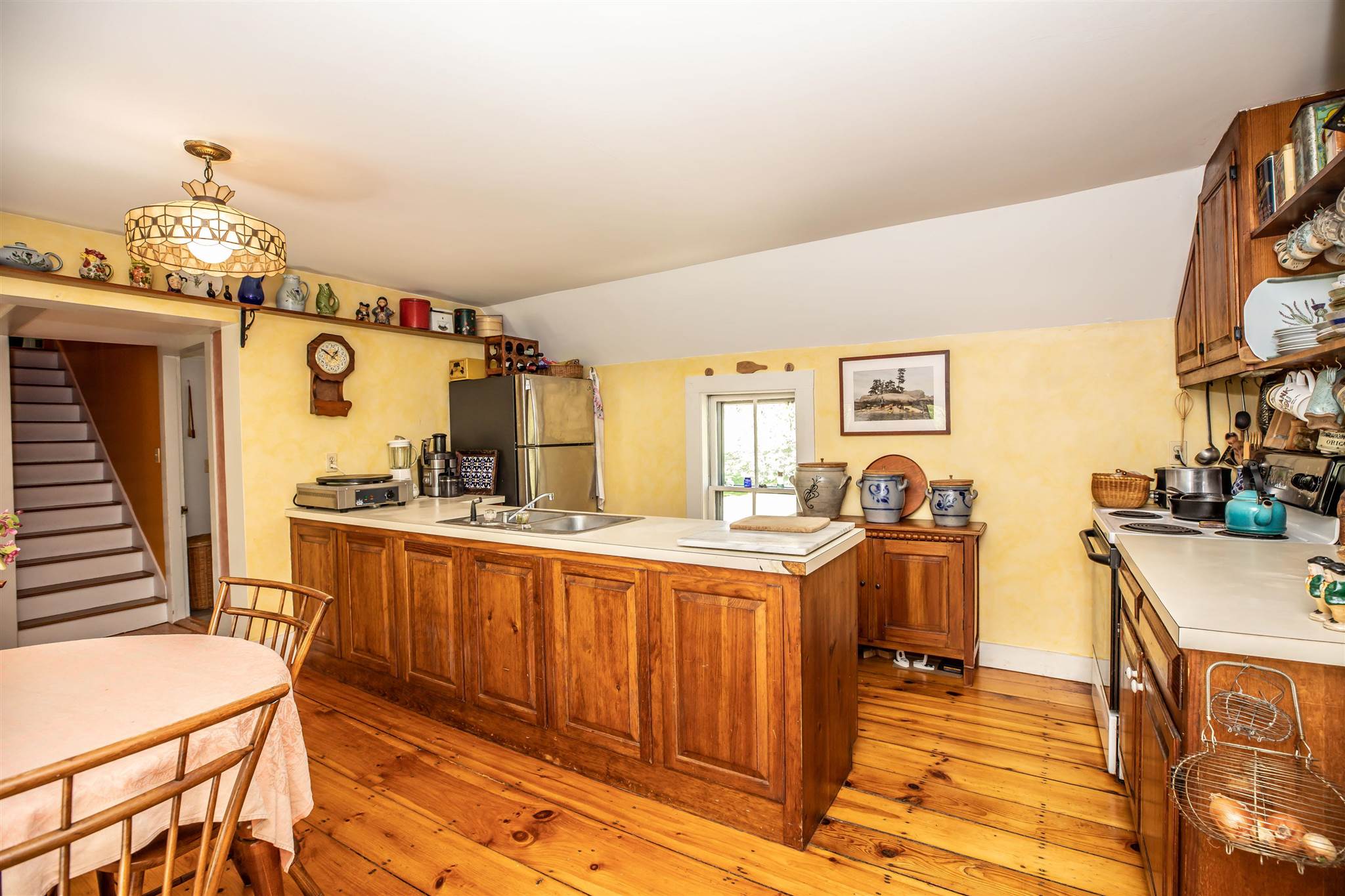 184 Curtis Farm Road Wilton, NH 03086 - Photo 12 of 40
