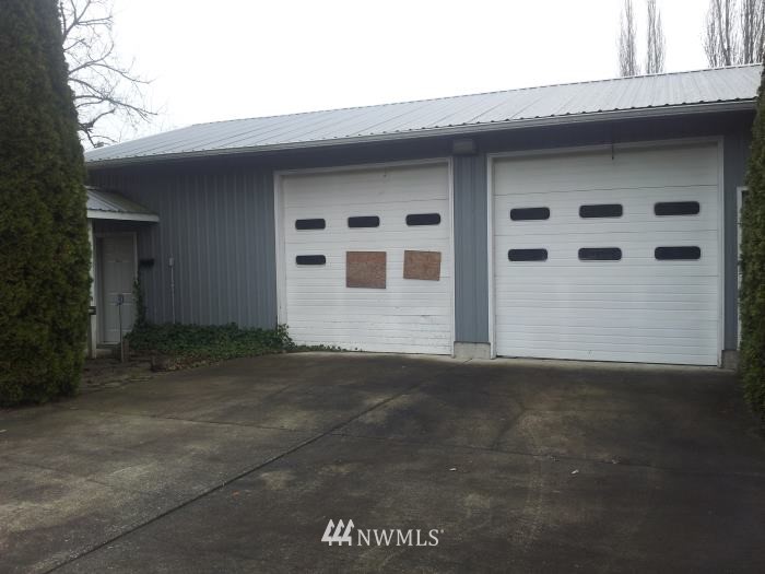 531 Southwest 19th Street Chehalis, WA 98532 - Photo 2 of 16