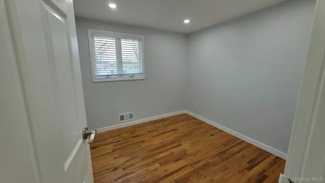 $3,500 | 4 Willow Street, Selden, NY 11784