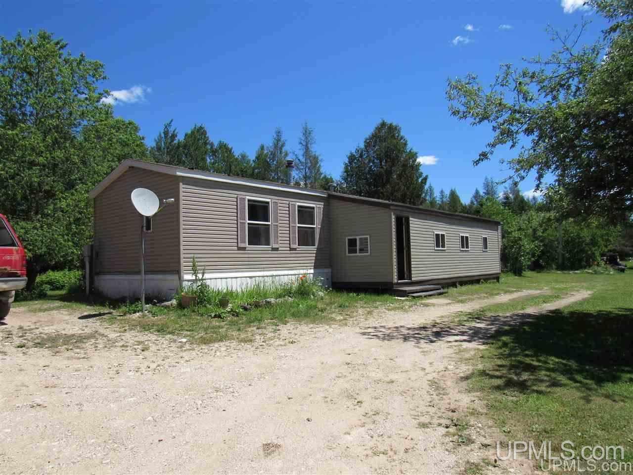 W16487 Mcconnell Road Curtis, MI 49820 - Photo 15 of 37