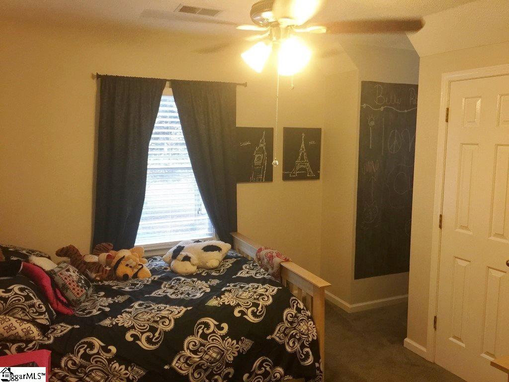102 Calvert Court Easley, SC 29642 - Photo 14 of 19 Gallery Image 14