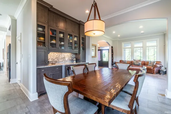 $1,649,900 | 1750 Oakwood Lane, Berne, IN 46711