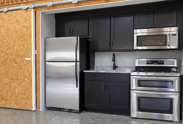 $1,699,900 | 1750 Oakwood Lane, Berne, IN 46711