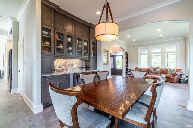 $1,799,900 | 1750 Oakwood Lane, Berne, IN 46711