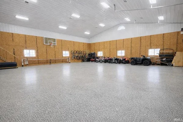 $1,649,900 | 1750 Oakwood Lane, Berne, IN 46711