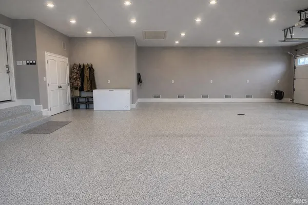 $1,699,900 | 1750 Oakwood Lane, Berne, IN 46711