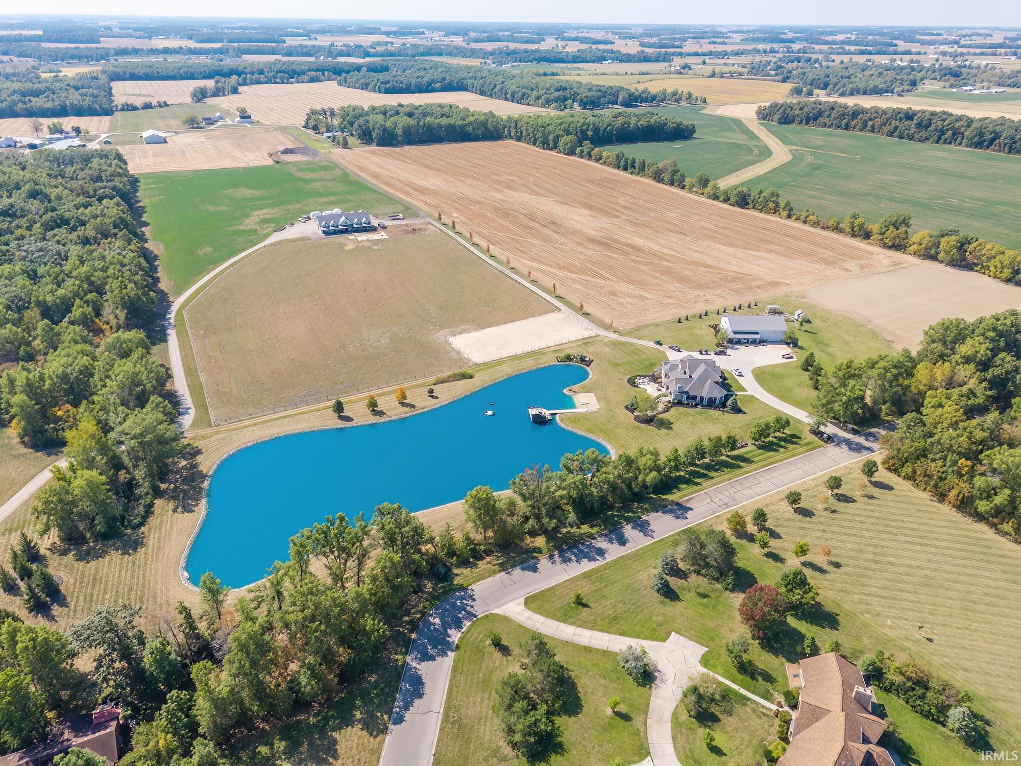 1750 Oakwood Lane Berne, IN 46711 - Photo 6 of 36