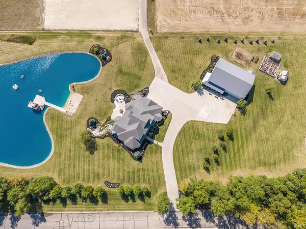 $1,649,900 | 1750 Oakwood Lane, Berne, IN 46711