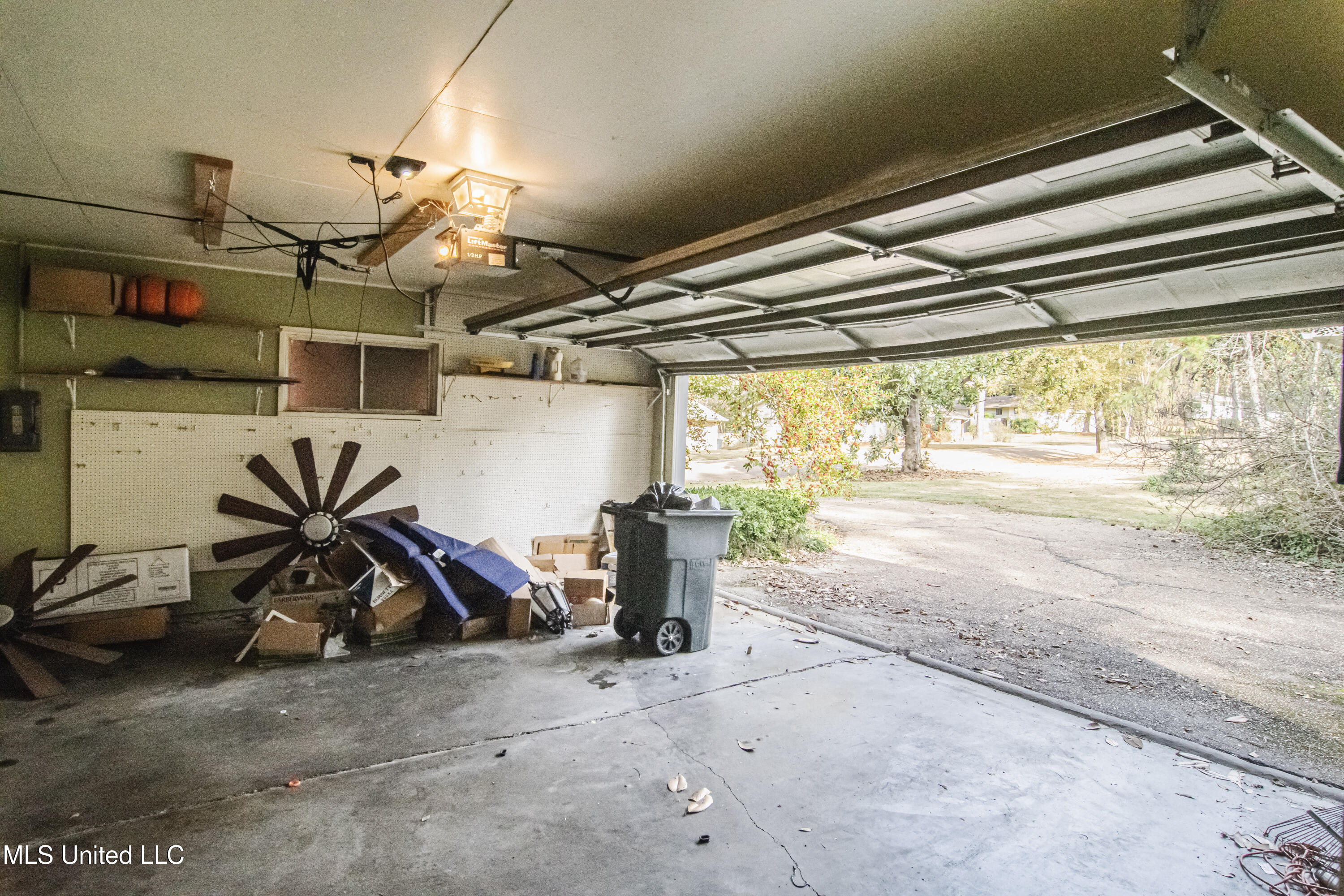 4142 Woodvale Street Jackson, MS 39211 - Photo 26 of 33 35-DSC_0654