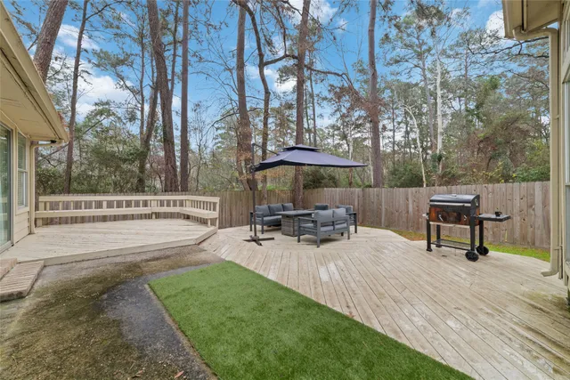 $2,350 | 36 North Rain Forest Court, Spring, TX 77380