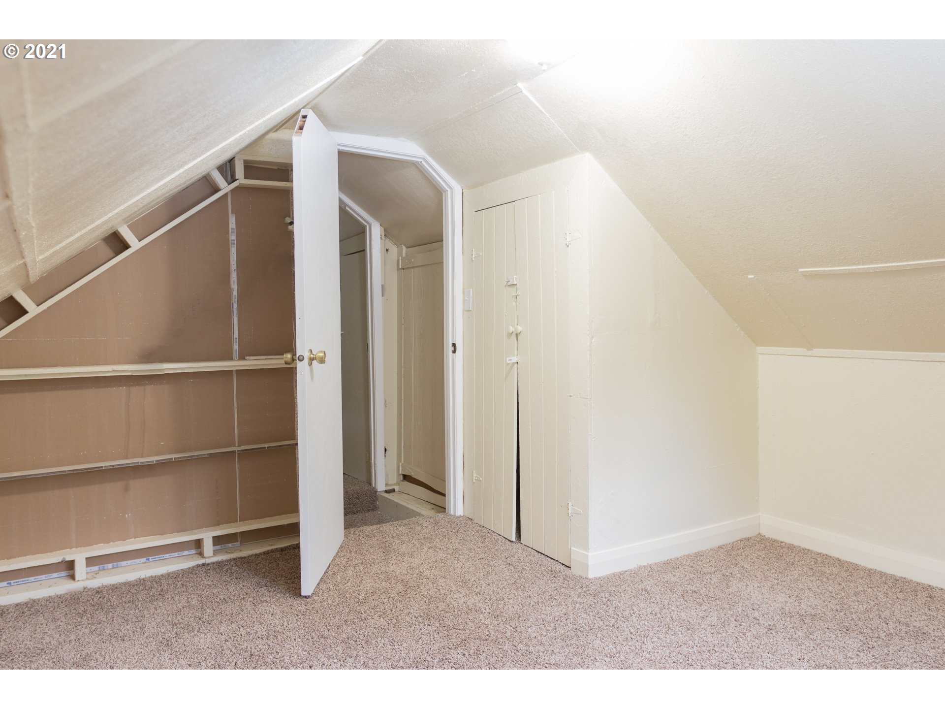 413 Ragland Road Longview, WA 98632 - Photo 14 of 21