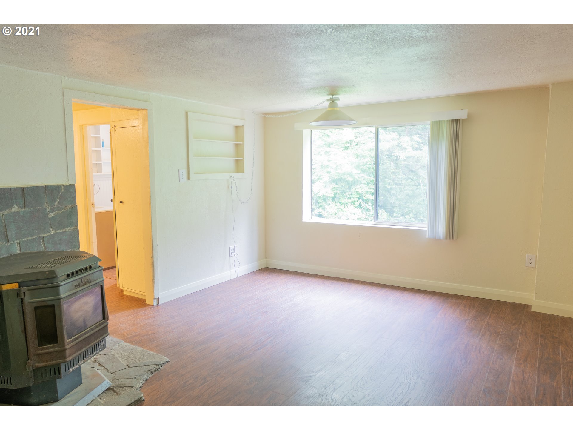 413 Ragland Road Longview, WA 98632 - Photo 4 of 21
