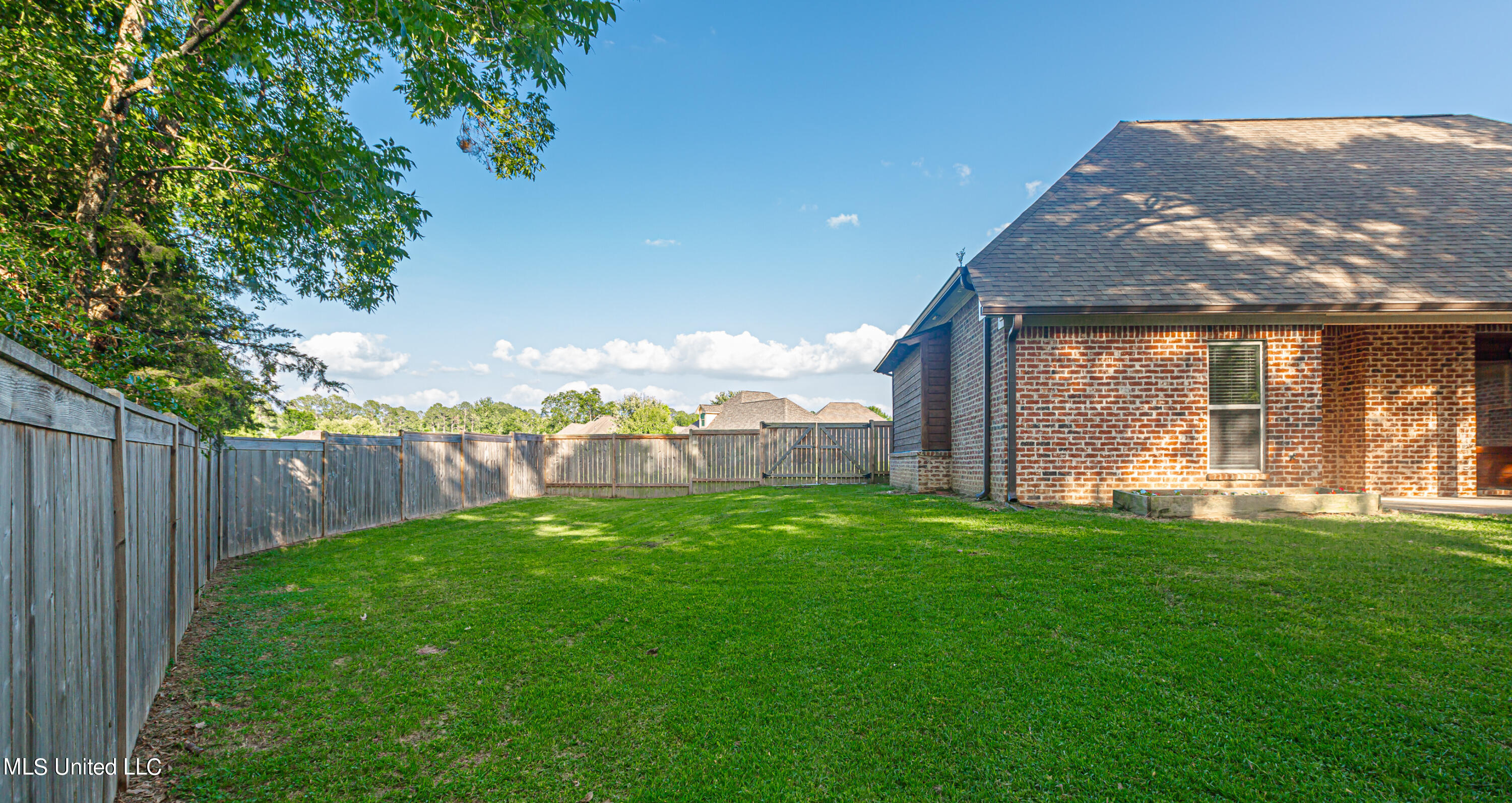 49 Waterstone Way Clinton, MS 39056 - Photo 6 of 43 V63A6381