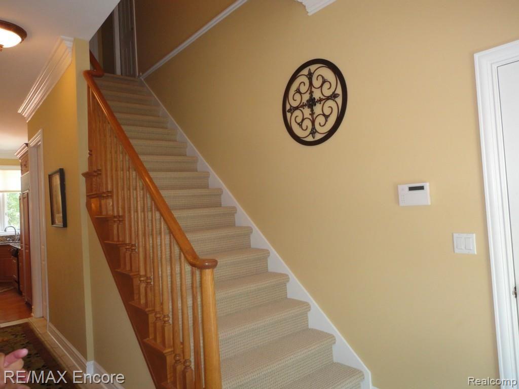 7789 Fieldstone Ridge Clarkston, MI 48348 - Photo 41 of 57 Back staircase.jpg