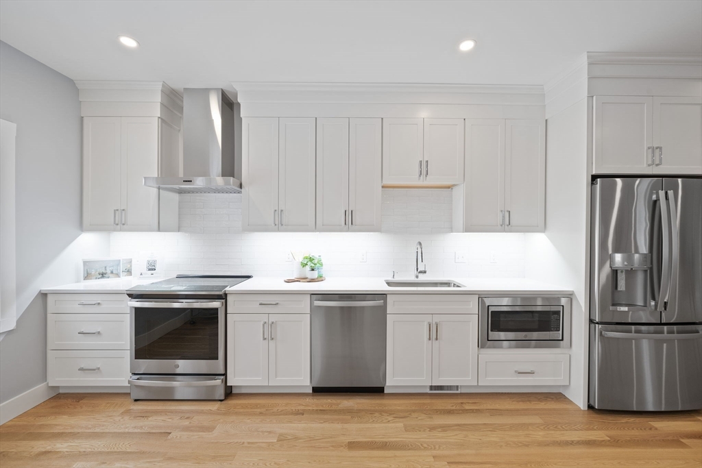 87 Neponset Street, Unit 87 Canton, MA 02021 - Photo 6 of 36