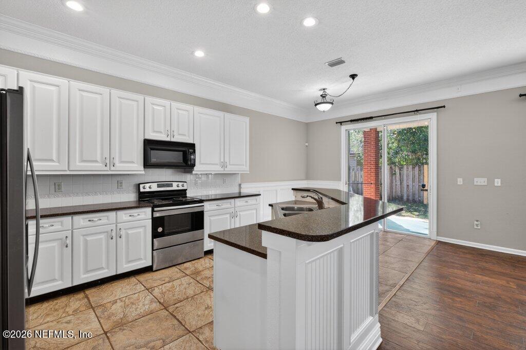 1218 Brighton Ridge Court Jacksonville, FL 32218 - Photo 13 of 41 017-1218BrightonRidgeCourt-Jacksonville-