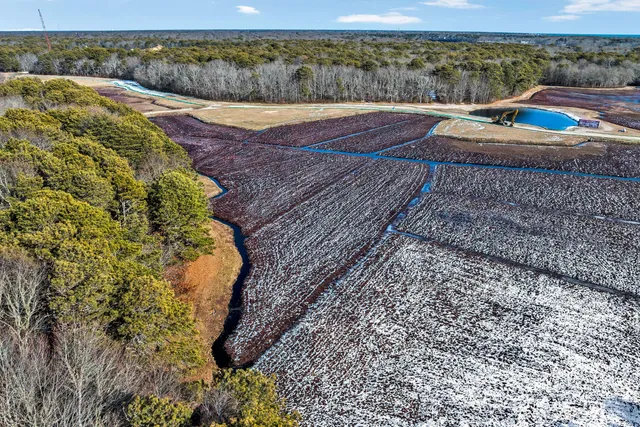 $819,500 | 22-24 Wildwood Path, West Yarmouth, MA 02673