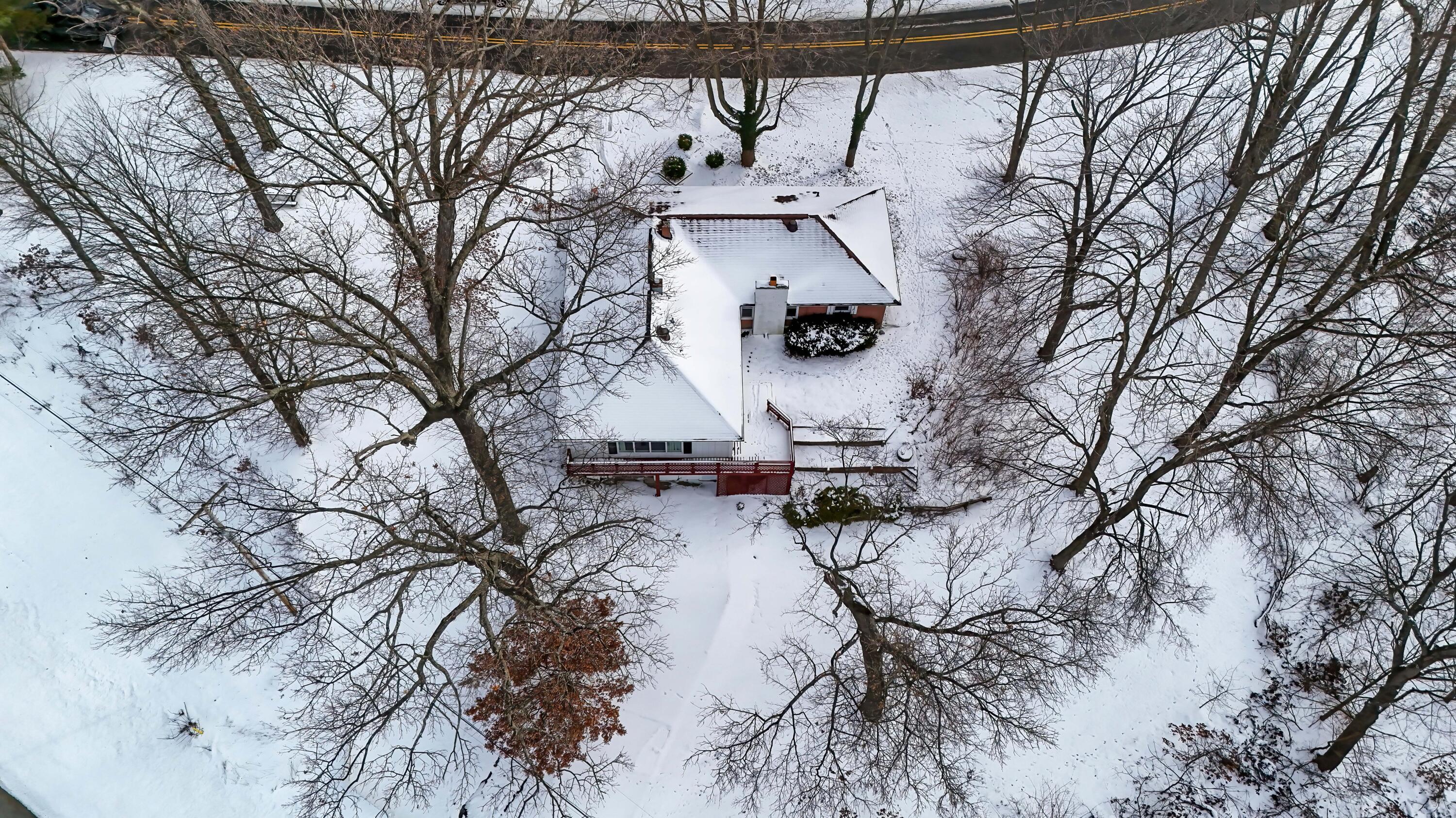 22975 Pine Lake Road Battle Creek, MI 49014 - Photo 30 of 43 dji_fly_20260105_121018_
